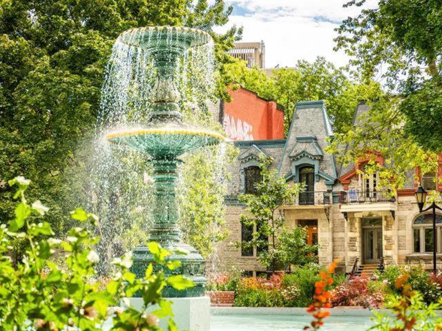 2 Bedroom Condo In The Heart Of The City Montreal Zewnętrze zdjęcie